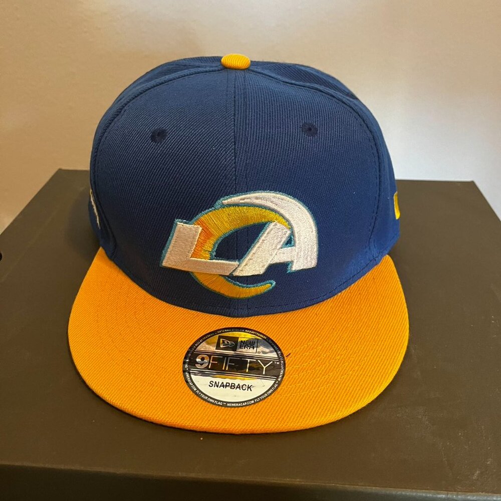 Los Angeles Chargers New Era Adjustable Snapback Hat
